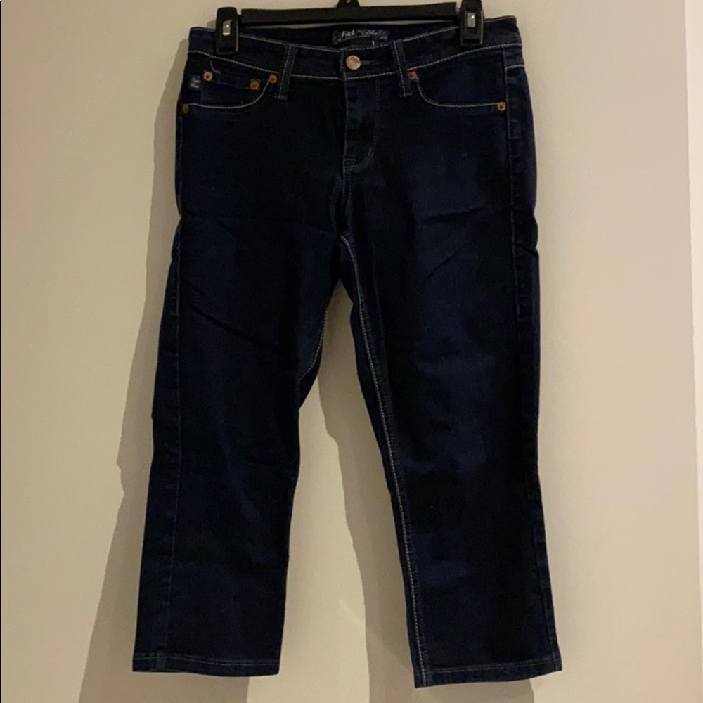 Dark blue capris